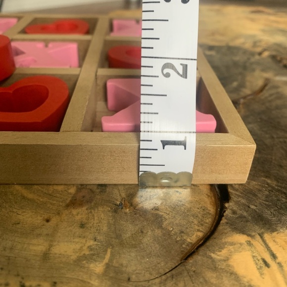 Cute Pink/Red Wooden Tic Tac Toe Game - Picture 9 of 11